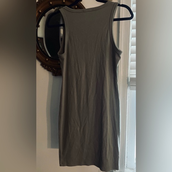 Forever 21 Sage Green Sleeveless Maxi Dress - Picture 4 of 5
